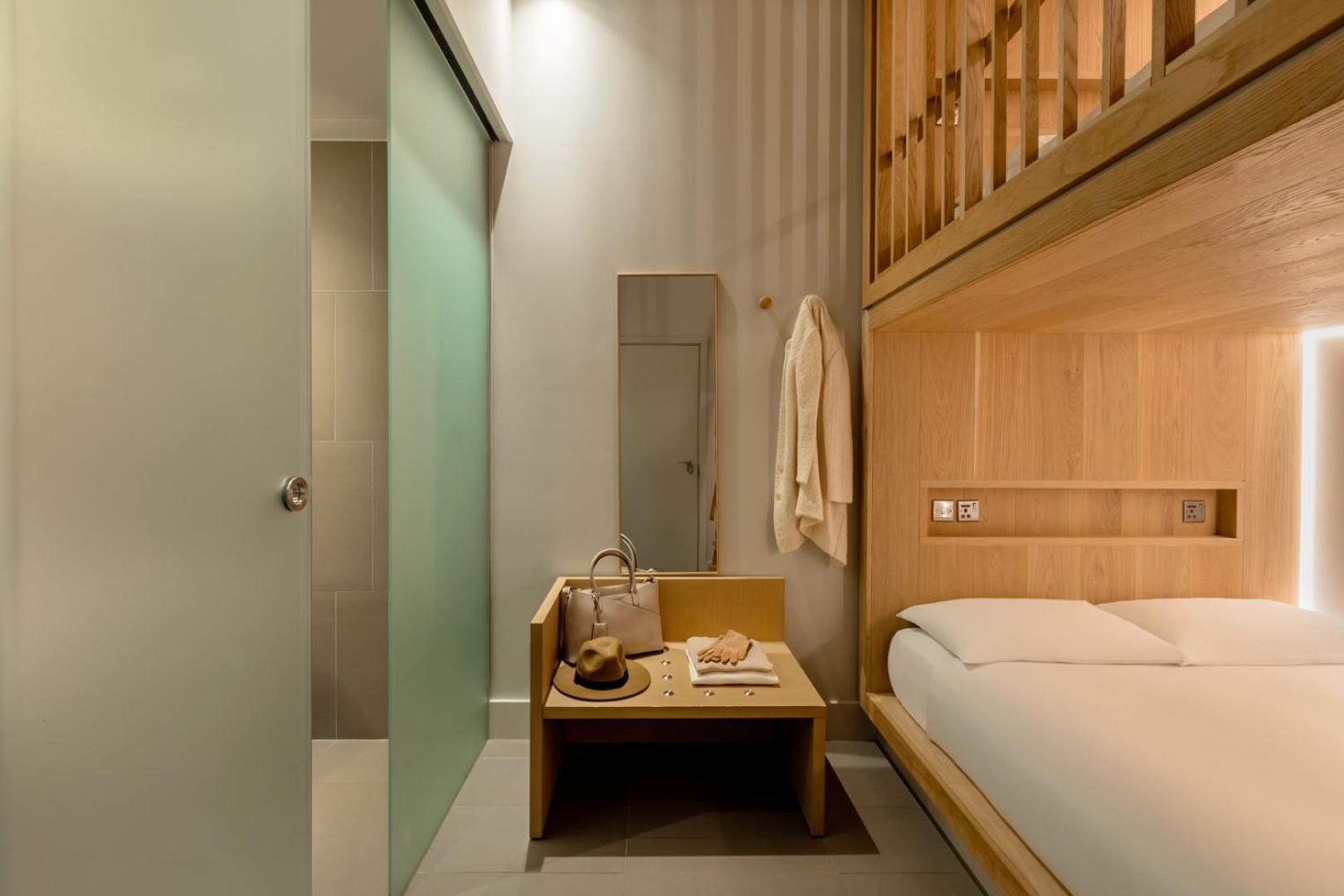 Cocoon 4 - Windowless by Design,1650031758:JPEG